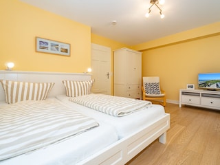 .... mit einem weiteren Fernseher