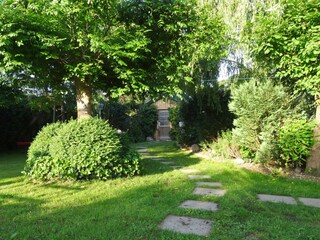 im Sorgenlosem Garten auf der Seenplatte