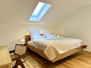 Schlafzimmer 1