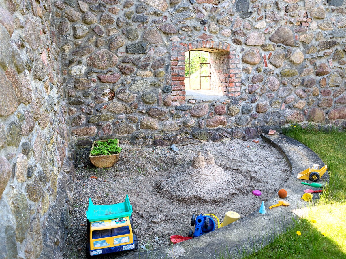 Ferienwohnung Urlaub unterm Schilfdach, Sietow, Frau Anke Dietze