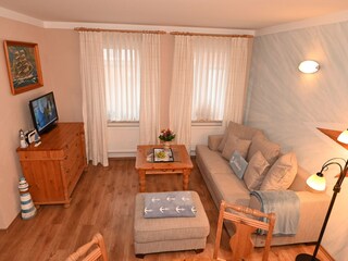 Ferienwohnung Warnemünde Wohnzimmer 5