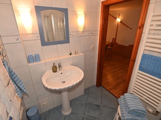 Ferienwohnung Warnemünde Badezimmer 15