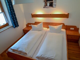 Das Schlafzimmer mit Doppelbett