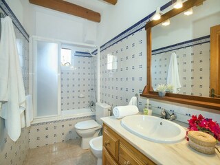 Villa Pollensa Features 24