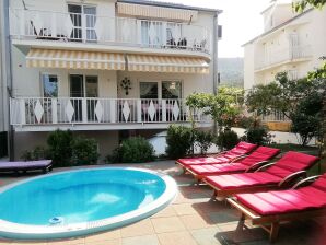 Vakantieappartement Exclusive holiday apartment at NIKO ANNA