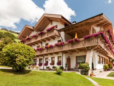 Ferienwohnung Typ B "Maiglöckchen"- Residence Melcherhof