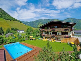 Holiday apartment Rauris Swimming Pool 24