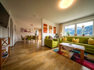 Wohn-, Esszimmer