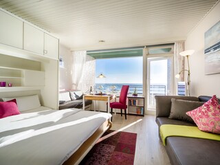 Appartement mit Blick zum Balkon