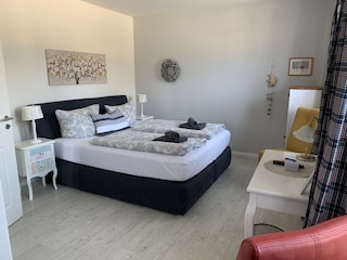 Schlafzimmer unten