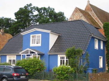 Holiday apartment "Blue House"