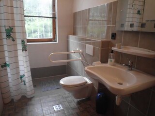 Badezimmer 4