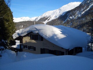 Chalet Davos Outdoor Recording 5