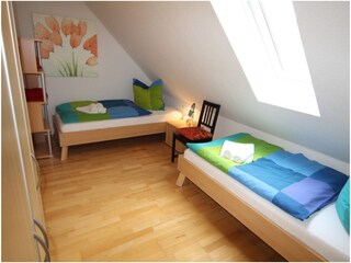 Schlafzimmer 4 DG