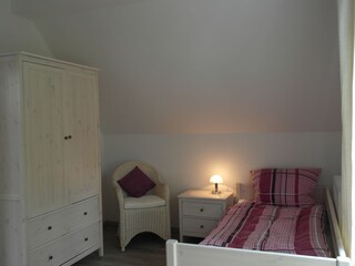 Schlafzimmer mit 2 Einzelbetten und....