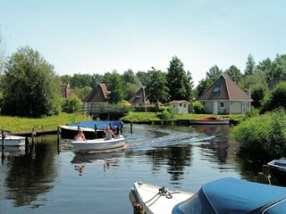 Holiday park Eernewoude Environment 13