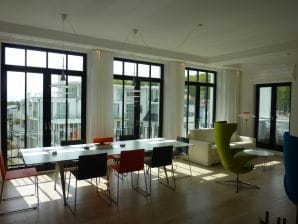 Ferienwohnung Apartment in 1. Reihe am Strand in Sellin, direkter Meerblick, 115 qm