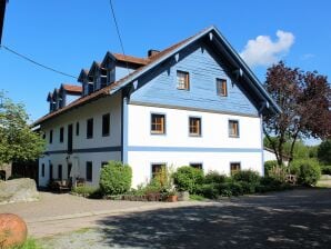 Holiday apartment "Cham" on the Knallerbsenhof - Falkenstein, Bavaria - image1