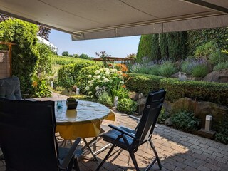 Terrasse Ferienwohnung Chardonnay