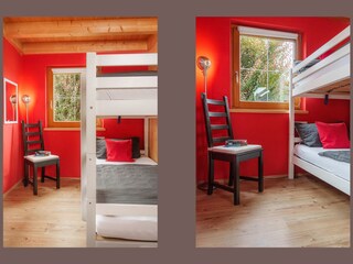 Ein Schlafzimmer im EG  mit Hochbett