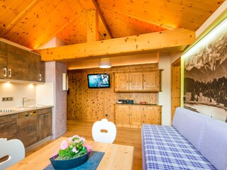 Küche und Wohnzimmer