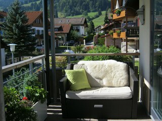 Sitzplatz auf dem Balkon