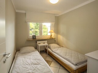 Schlafzimmer mit 2 Einzelbetten