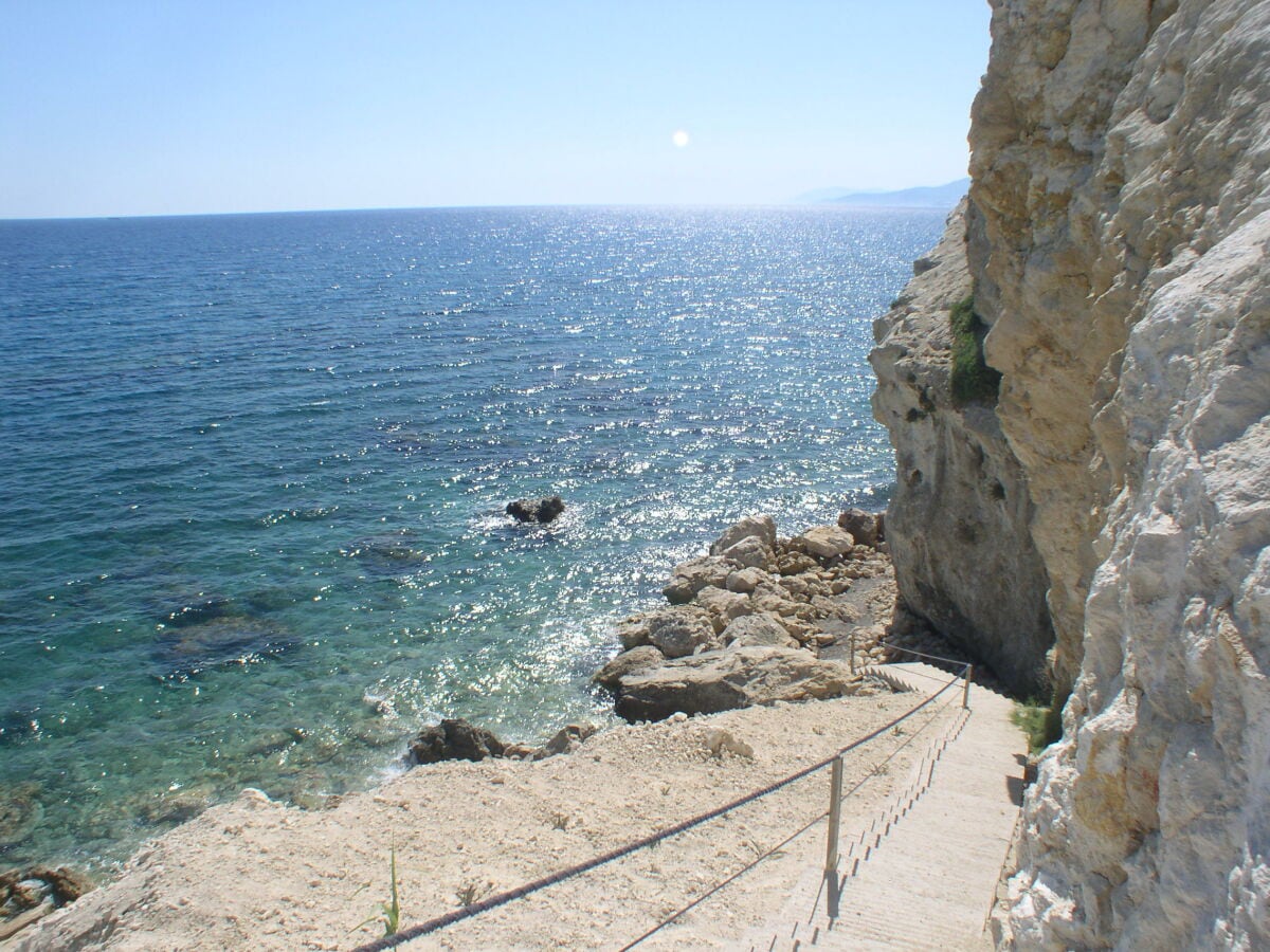 Weg hinunter zum Strand