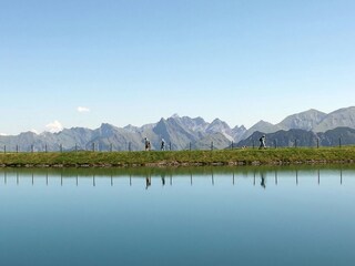 Wanderweg unterhalb der "Kandzelwand"