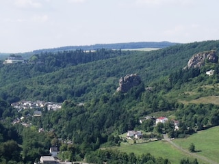 Blick von der Kyrburg ins Hahnenbachtal