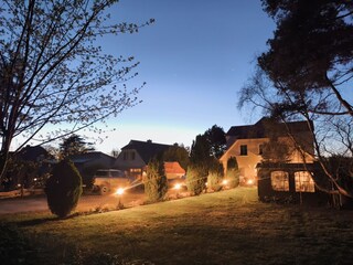 gut ausgeleuchtet