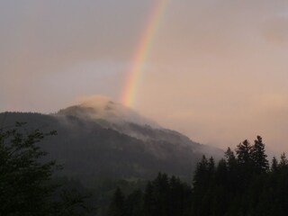 Regenbogen über der Buach