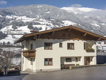 Neues Apartment Aschenwald ruhige und sonnige zentr. Lage