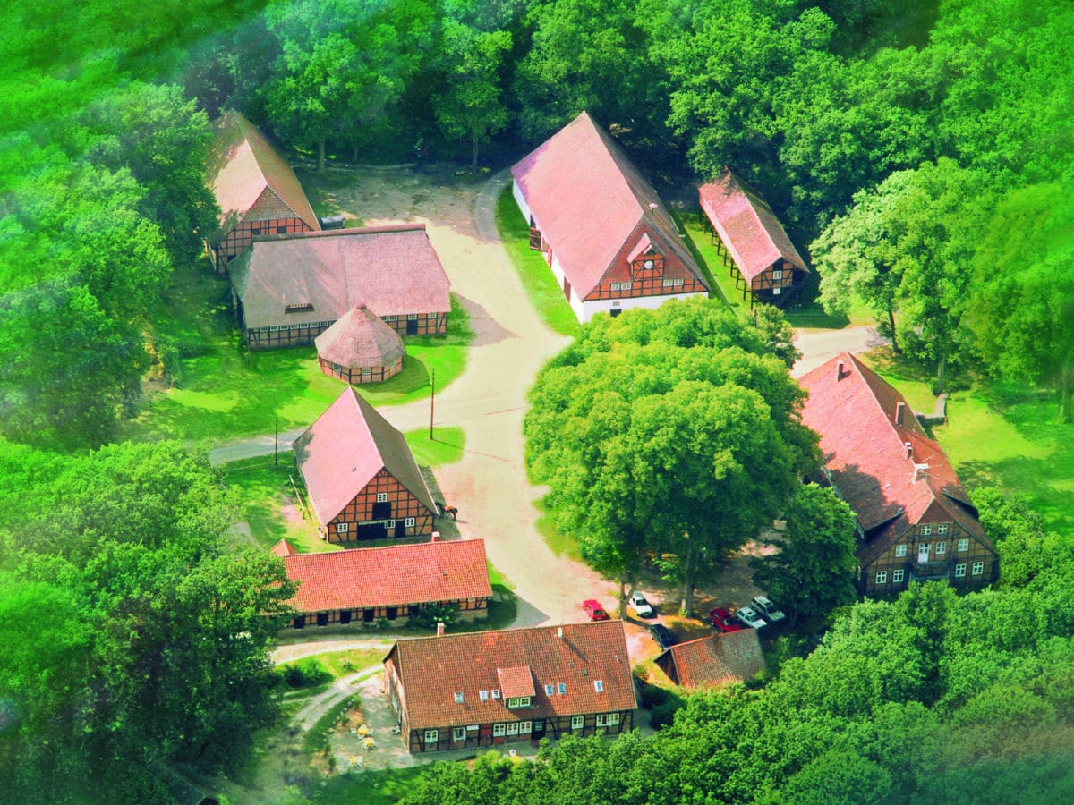 Luftaufnahme des Forstgutes Rehrhof