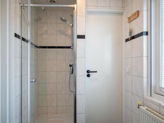 Badezimmer im ersten Stock