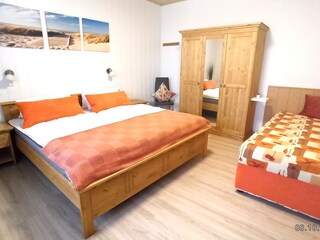 im Schlafzimmer