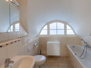 Badezimmer 2