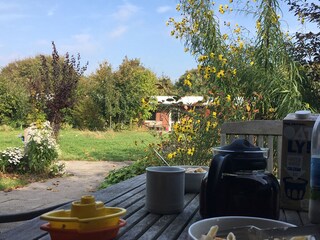 Frühstück auf der Terrasse