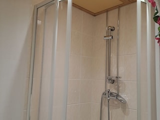 Dusche Bad Ferienwohnung 2