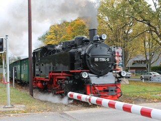 rasender Roland-Bahnhof in 800m Entfernung