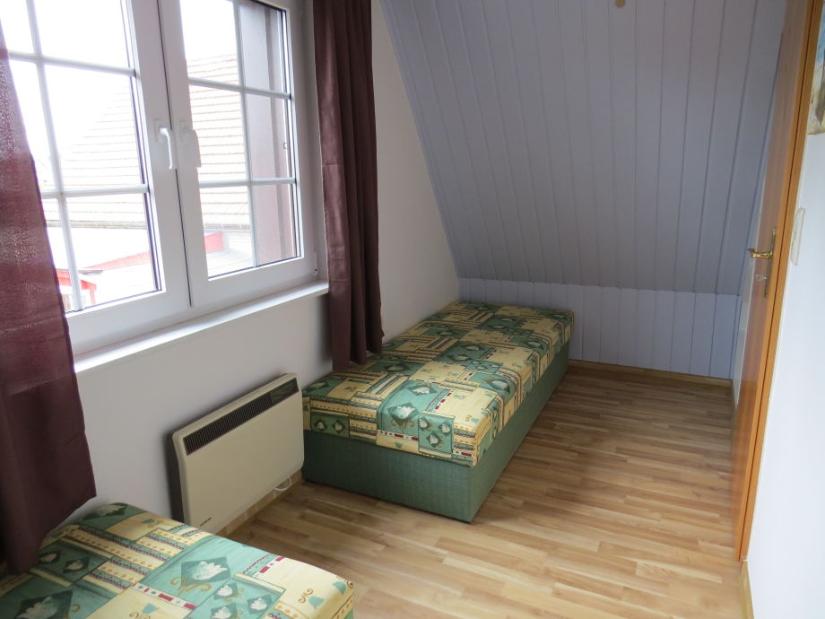 Ferienhaus prerower seekiste, fischland darss zingst frau ... Kleine schlafzimmer doppelbett