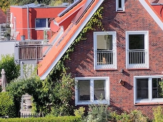 Wohnung Feuer und Erde im OG