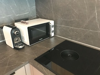 Nespresso, Mikrowelle, Bora Induktionsherd