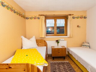 Schlafzimmer mit 2 Schlafmöglichkeiten