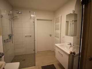 Bad / Dusche
