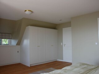 Blick ins Schlafzimmer