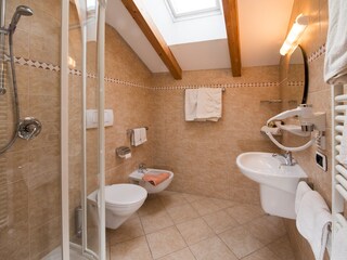 Appartement St. Ulrich in Gröden Badkamer 10