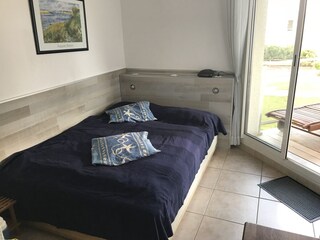 Schlafzimmer 2