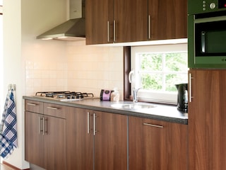 Voll ausgestattete Küche