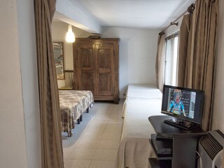 Appartamento per vacanze Tirrenia Caratteristiche 11